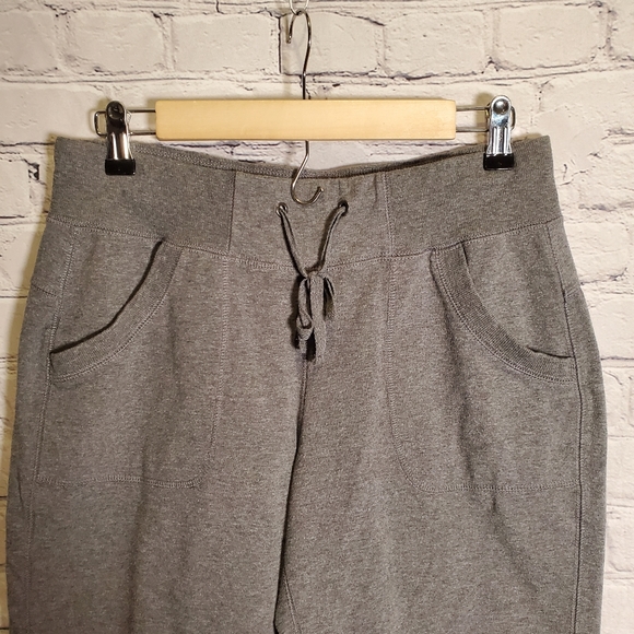 Tek Gear Gray Bermuda Athletic Shorts - Picture 3 of 6